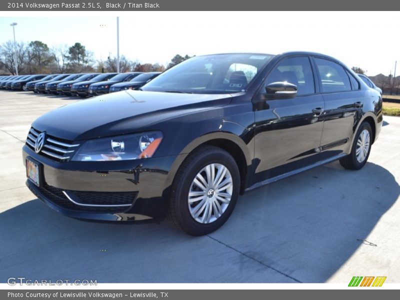 Black / Titan Black 2014 Volkswagen Passat 2.5L S