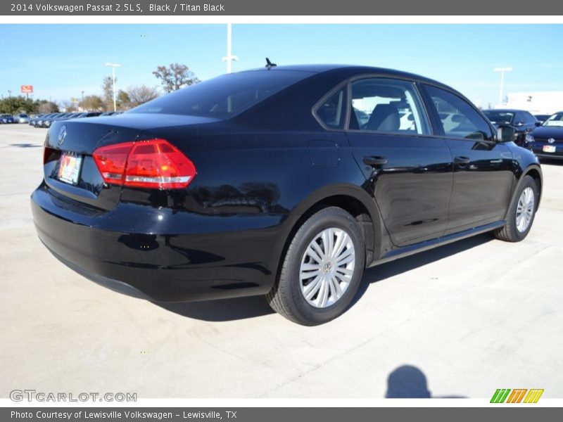 Black / Titan Black 2014 Volkswagen Passat 2.5L S
