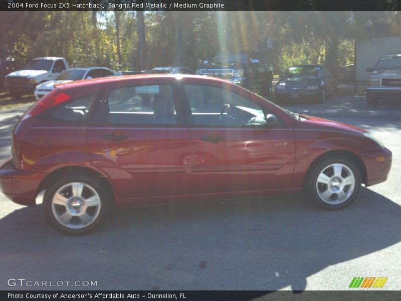 Sangria Red Metallic / Medium Graphite 2004 Ford Focus ZX5 Hatchback