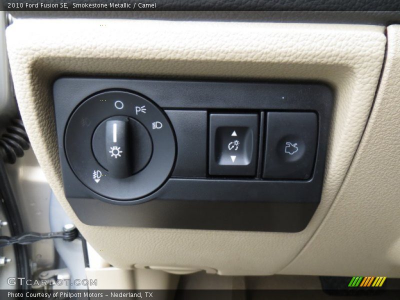 Smokestone Metallic / Camel 2010 Ford Fusion SE