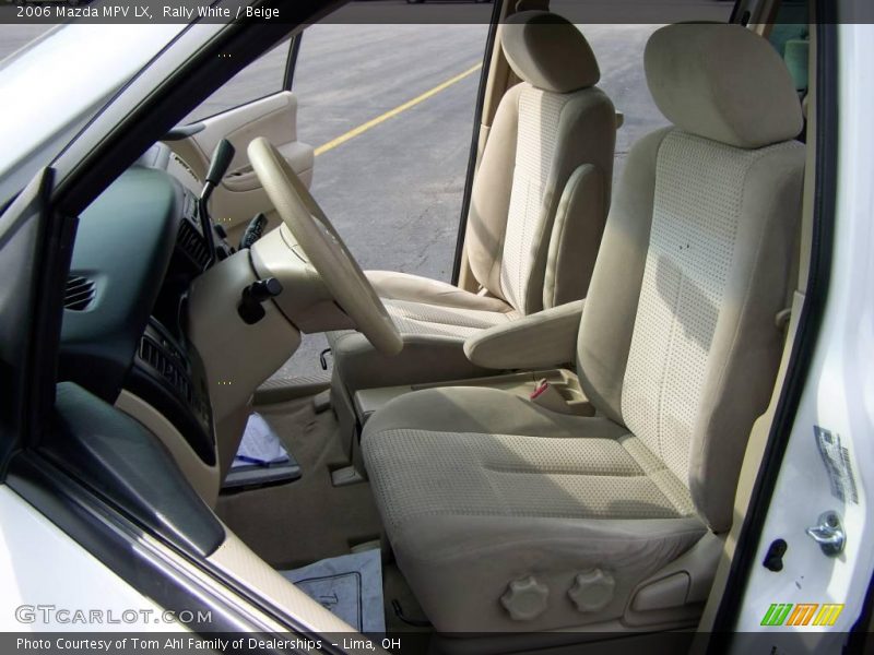 Rally White / Beige 2006 Mazda MPV LX