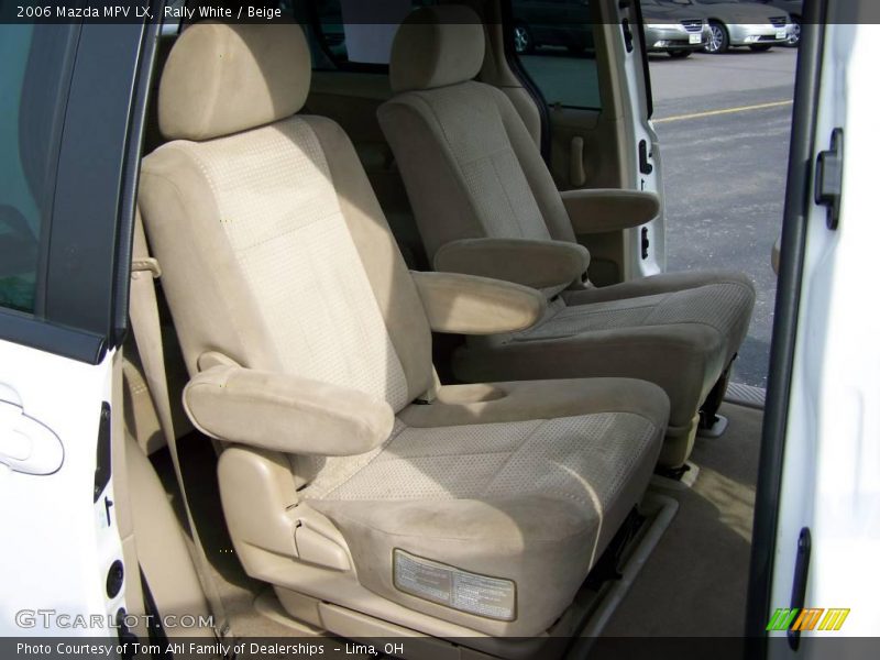 Rally White / Beige 2006 Mazda MPV LX