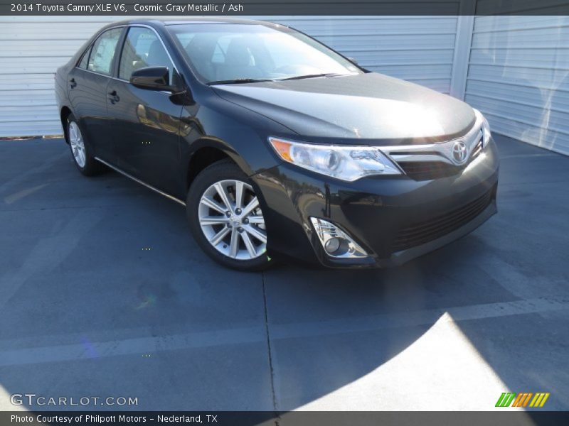Cosmic Gray Metallic / Ash 2014 Toyota Camry XLE V6