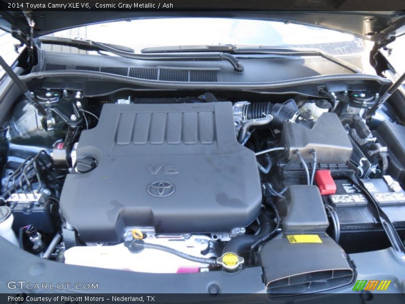 Cosmic Gray Metallic / Ash 2014 Toyota Camry XLE V6
