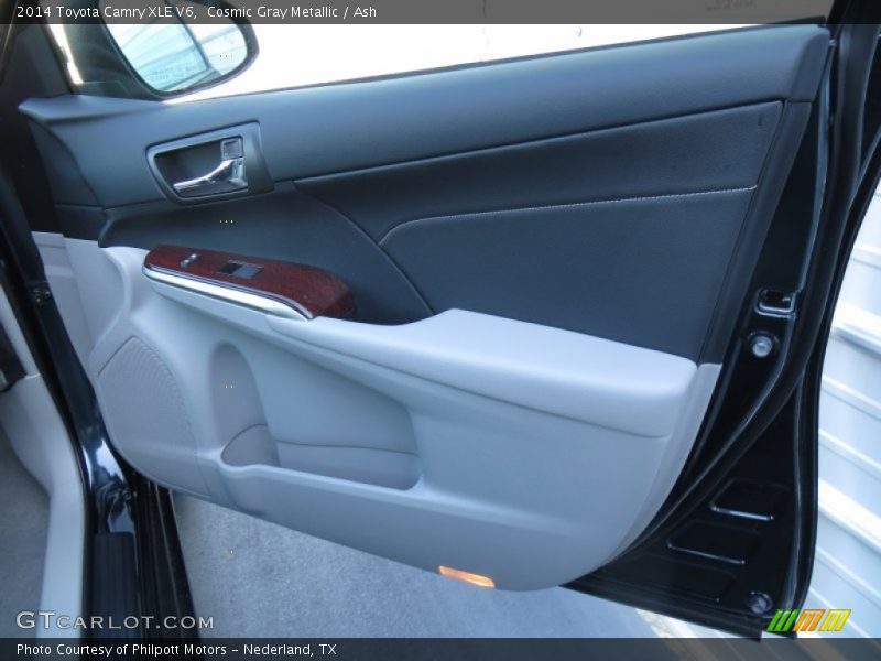 Cosmic Gray Metallic / Ash 2014 Toyota Camry XLE V6