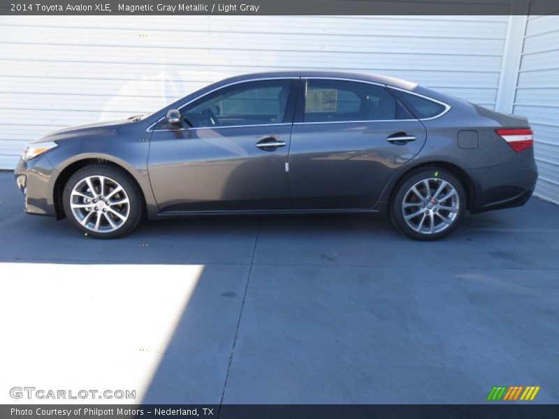 Magnetic Gray Metallic / Light Gray 2014 Toyota Avalon XLE