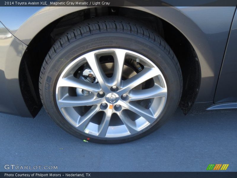 Magnetic Gray Metallic / Light Gray 2014 Toyota Avalon XLE