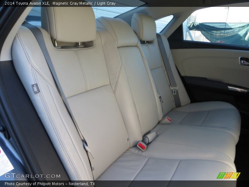 Magnetic Gray Metallic / Light Gray 2014 Toyota Avalon XLE