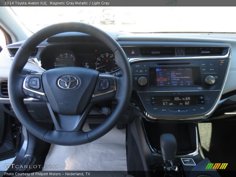 Magnetic Gray Metallic / Light Gray 2014 Toyota Avalon XLE