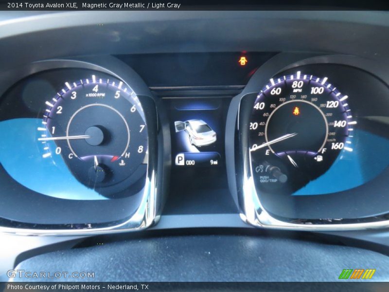 Magnetic Gray Metallic / Light Gray 2014 Toyota Avalon XLE