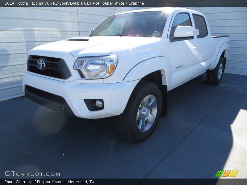 Super White / Graphite 2014 Toyota Tacoma V6 TRD Sport Double Cab 4x4