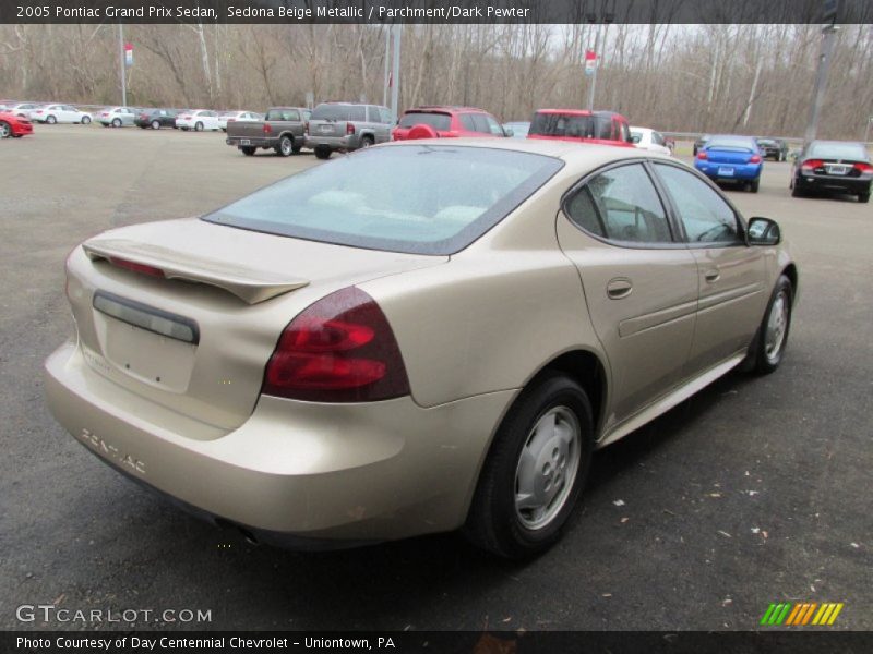 Sedona Beige Metallic / Parchment/Dark Pewter 2005 Pontiac Grand Prix Sedan