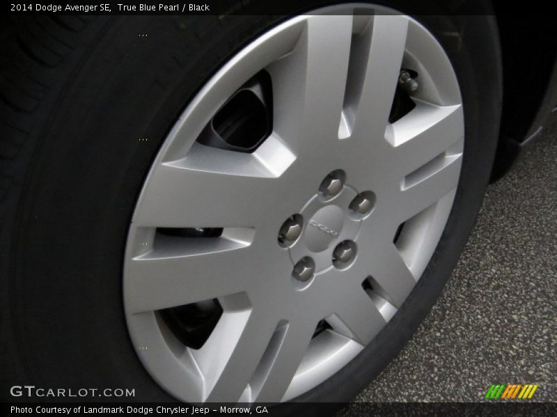 True Blue Pearl / Black 2014 Dodge Avenger SE