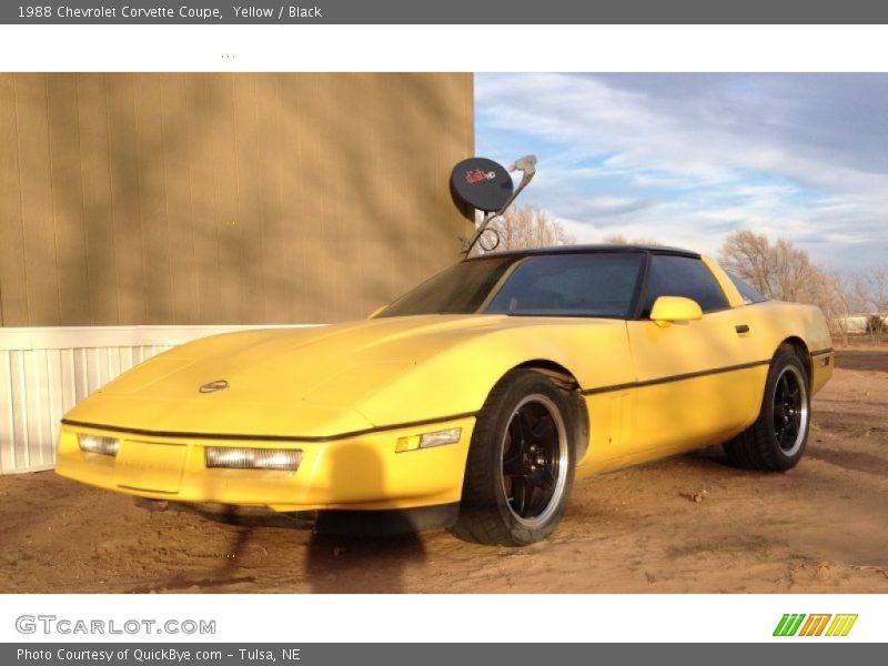 Front 3/4 View of 1988 Corvette Coupe
