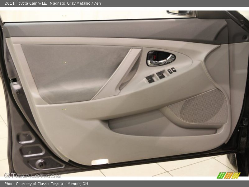 Magnetic Gray Metallic / Ash 2011 Toyota Camry LE