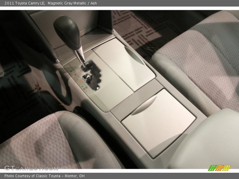 Magnetic Gray Metallic / Ash 2011 Toyota Camry LE