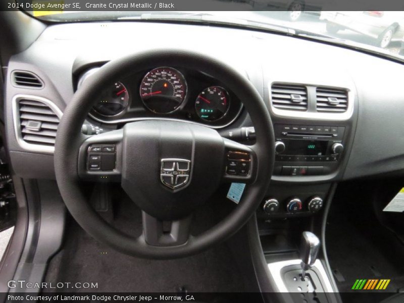 Granite Crystal Metallic / Black 2014 Dodge Avenger SE