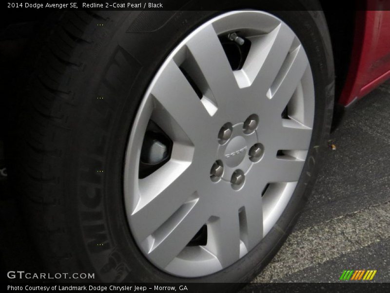 Redline 2-Coat Pearl / Black 2014 Dodge Avenger SE