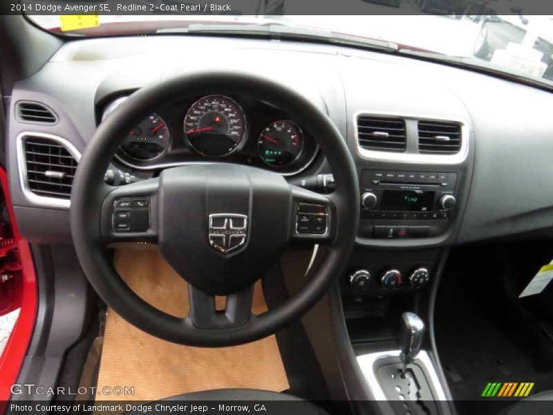 Redline 2-Coat Pearl / Black 2014 Dodge Avenger SE