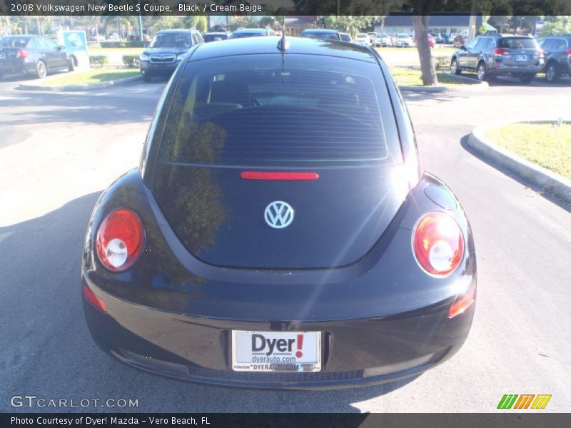 Black / Cream Beige 2008 Volkswagen New Beetle S Coupe