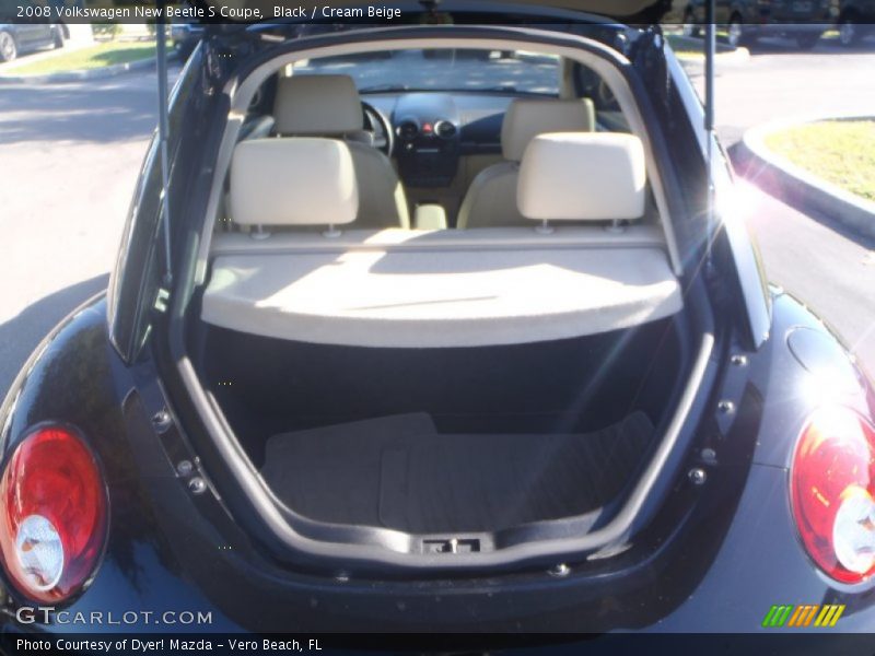 Black / Cream Beige 2008 Volkswagen New Beetle S Coupe