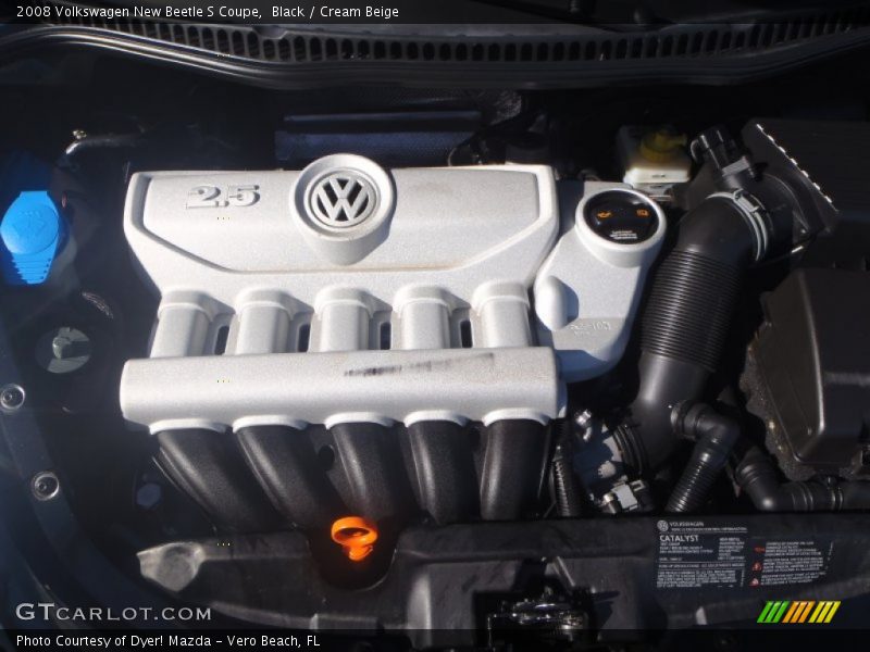 Black / Cream Beige 2008 Volkswagen New Beetle S Coupe