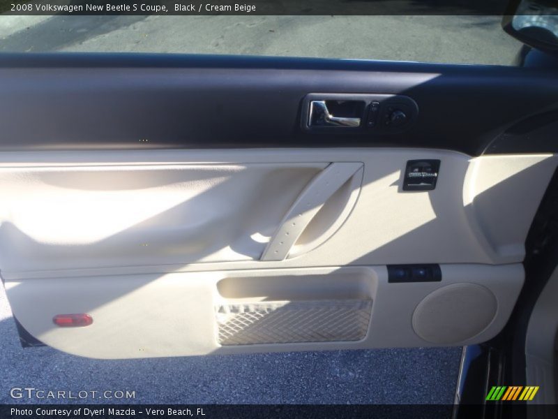 Black / Cream Beige 2008 Volkswagen New Beetle S Coupe