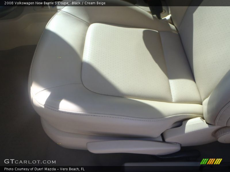 Black / Cream Beige 2008 Volkswagen New Beetle S Coupe