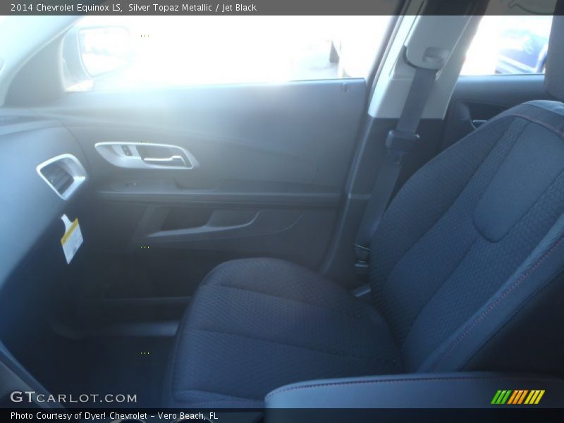 Silver Topaz Metallic / Jet Black 2014 Chevrolet Equinox LS
