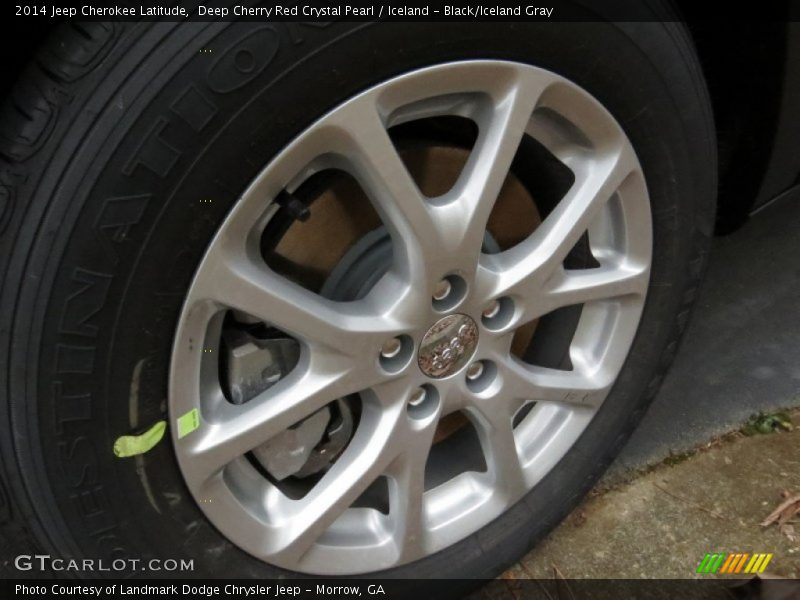  2014 Cherokee Latitude Wheel