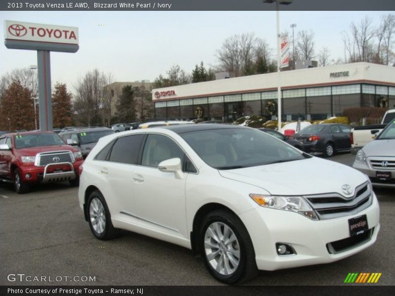 Blizzard White Pearl / Ivory 2013 Toyota Venza LE AWD