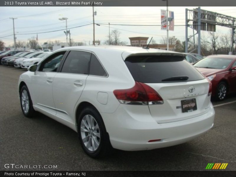 Blizzard White Pearl / Ivory 2013 Toyota Venza LE AWD