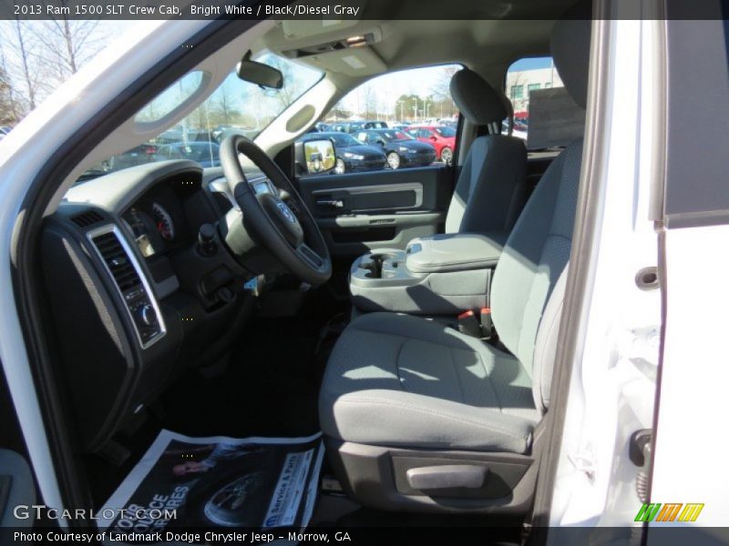 Bright White / Black/Diesel Gray 2013 Ram 1500 SLT Crew Cab