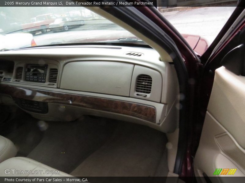 Dark Toreador Red Metallic / Medium Parchment 2005 Mercury Grand Marquis LS