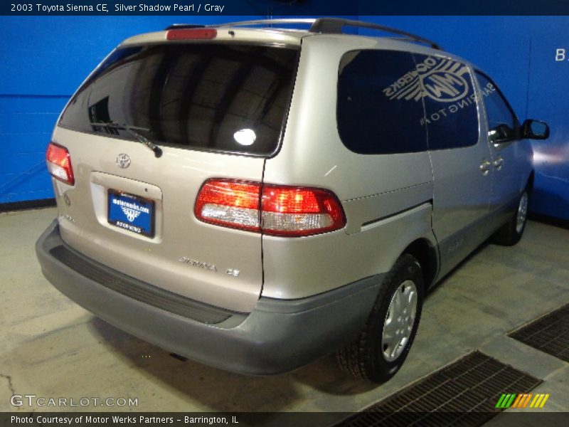 Silver Shadow Pearl / Gray 2003 Toyota Sienna CE