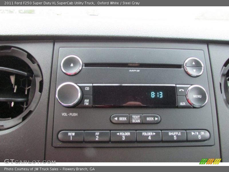 Oxford White / Steel Gray 2011 Ford F250 Super Duty XL SuperCab Utility Truck