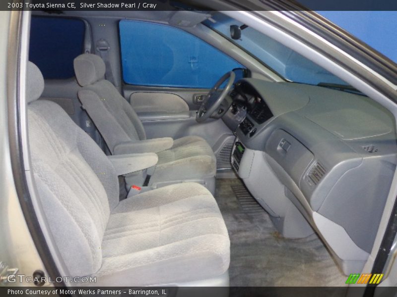 Silver Shadow Pearl / Gray 2003 Toyota Sienna CE