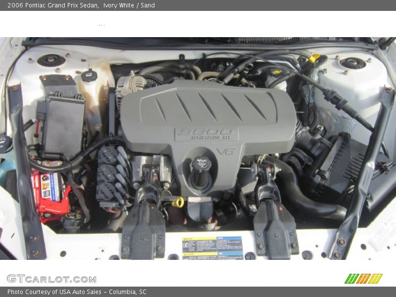Ivory White / Sand 2006 Pontiac Grand Prix Sedan