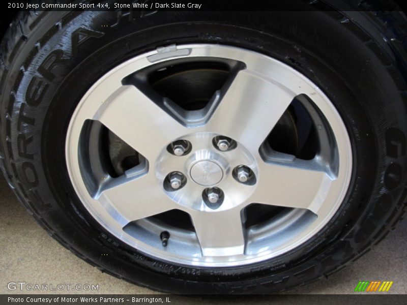 Stone White / Dark Slate Gray 2010 Jeep Commander Sport 4x4