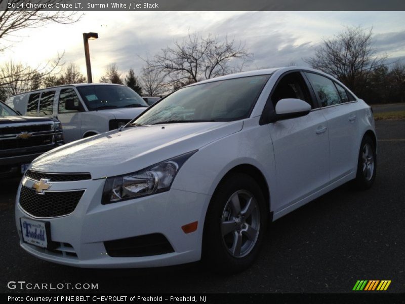 Summit White / Jet Black 2014 Chevrolet Cruze LT