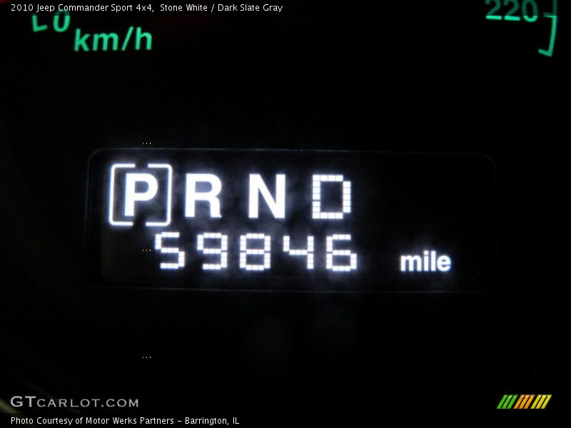 Stone White / Dark Slate Gray 2010 Jeep Commander Sport 4x4