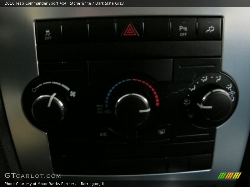 Stone White / Dark Slate Gray 2010 Jeep Commander Sport 4x4