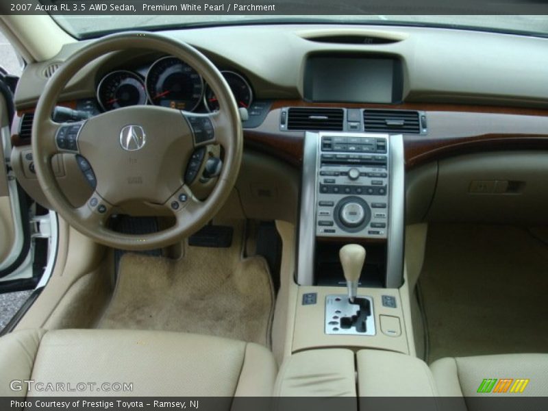 Premium White Pearl / Parchment 2007 Acura RL 3.5 AWD Sedan