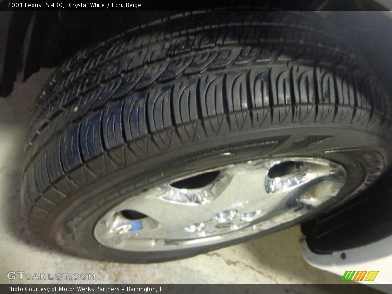 Crystal White / Ecru Beige 2001 Lexus LS 430