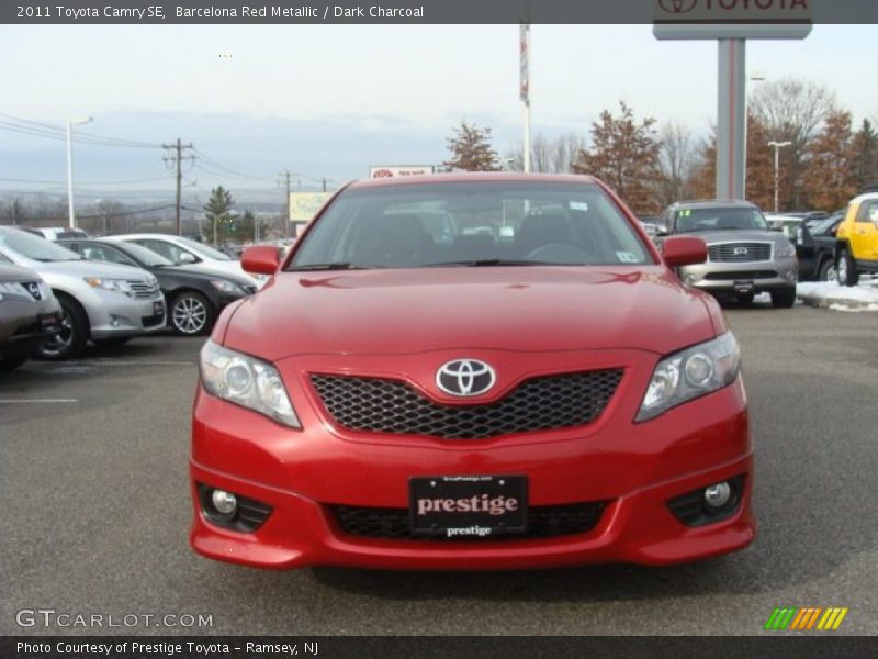 Barcelona Red Metallic / Dark Charcoal 2011 Toyota Camry SE