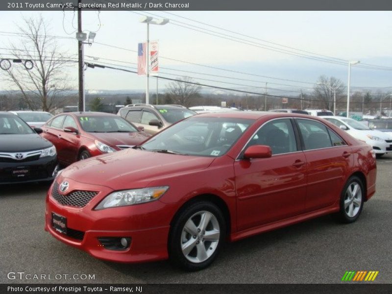 Barcelona Red Metallic / Dark Charcoal 2011 Toyota Camry SE