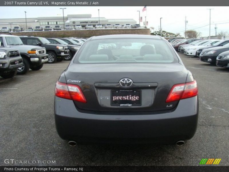 Magnetic Gray Metallic / Ash 2007 Toyota Camry LE V6