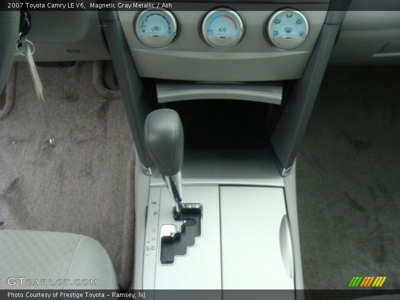 Magnetic Gray Metallic / Ash 2007 Toyota Camry LE V6