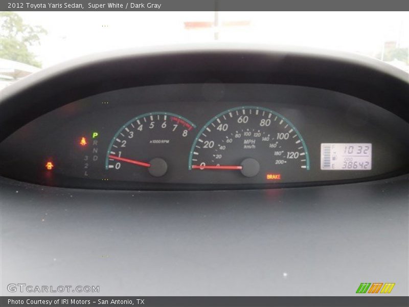 Super White / Dark Gray 2012 Toyota Yaris Sedan