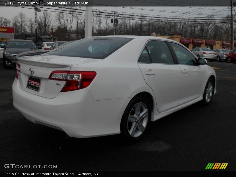 Super White / Black/Ash 2012 Toyota Camry SE